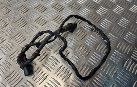 Audi A4 S4 B7 8E 8H Lambda probe sensor 059906262E