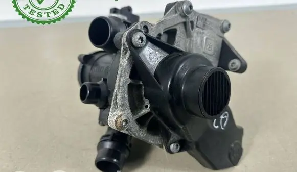 Audi Q3 8U Water pump 06L121111H 06L121012 06E121111H