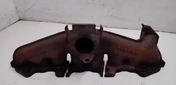 Exhaust manifold