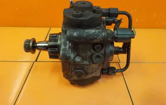 Ford Transit Fuel injection high pressure pump 6C1Q9B395BE