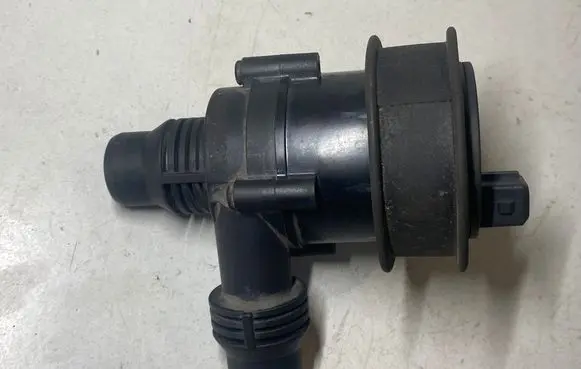 BMW X5 E70 Electric auxiliary coolant/water pump 9197085 64119197085