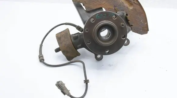 Peugeot 607 Front wheel hub spindle knuckle