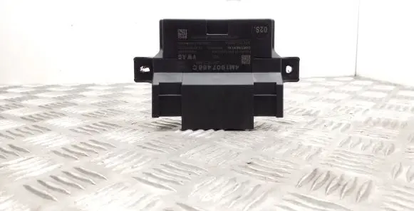 Audi A4 S4 B9 Gateway control module 4M1907468C