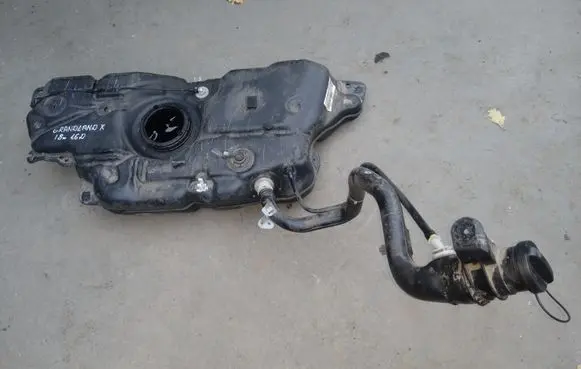 Opel Grandland X Fuel tank 9818040480
