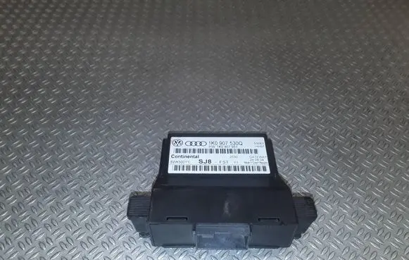 Volkswagen Golf V Gateway control module 1K0907530Q 5WK50011I