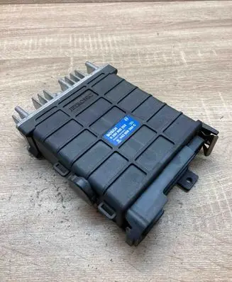 Audi 80 90 B3 Engine control unit/module ECU 443906264C 0280800252