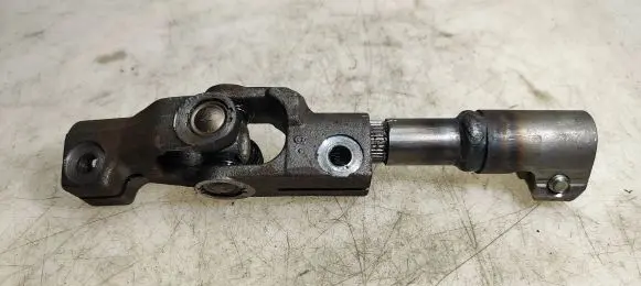 Toyota Avensis T250 Steering column universal joint