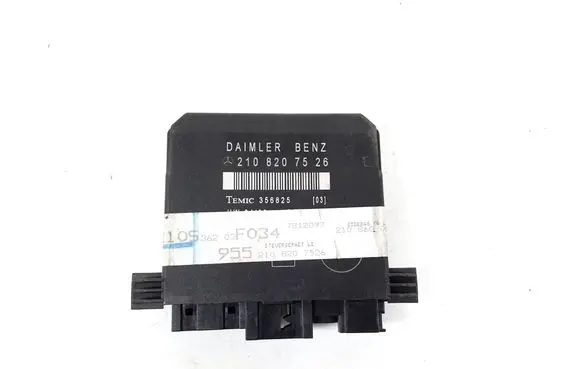 Mercedes-Benz E W210 Door control unit/module A2108207526