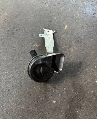 Audi A3 S3 8V Horn signal 5Q0951221F