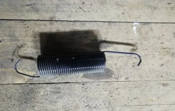 Tailgate strut