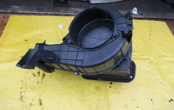 Subaru Forester SH Interior heater climate box assembly housing 72210SC010