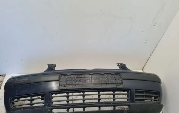 Volkswagen Golf IV Front bumper