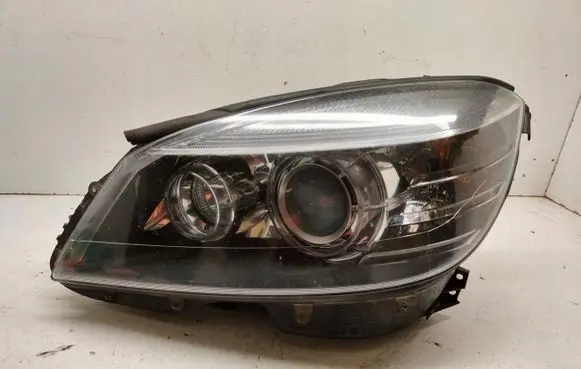 Mercedes-Benz C AMG W204 Headlight/headlamp