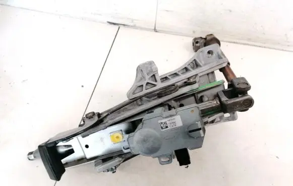 Volvo V50 Steering wheel axle P30760144