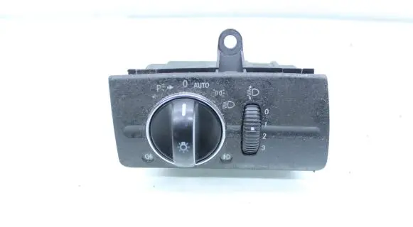 Mercedes-Benz E W211 Light switch 2115450304