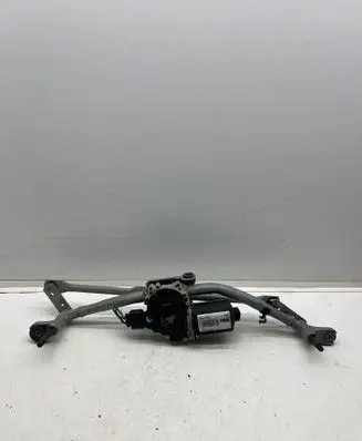 Front wiper linkage and motor