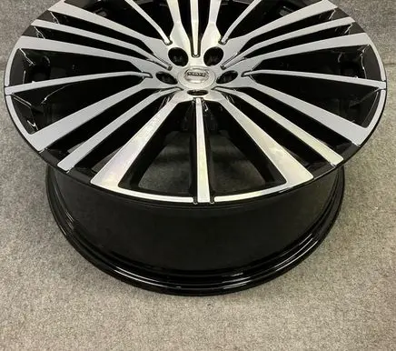 Volvo XC90 R22 alloy rim 32207757