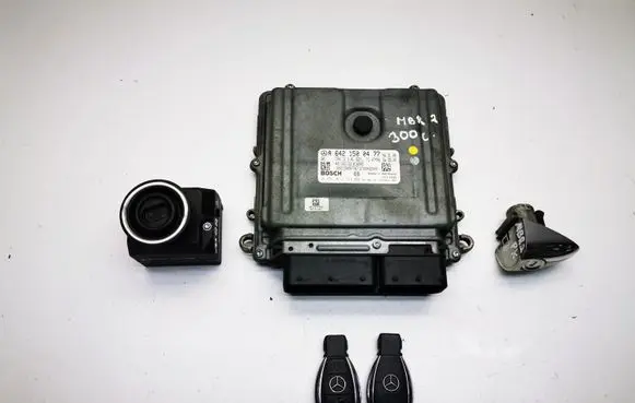Mercedes-Benz R W251 Engine ECU kit and lock set A6421500477 0281013764 A1645451308