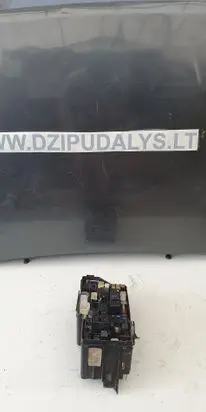 Isuzu D-Max Fuse module PA66PPE