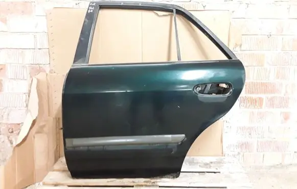 Mazda 626 Rear door