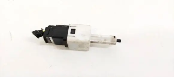 Honda CR-V Brake pedal sensor switch