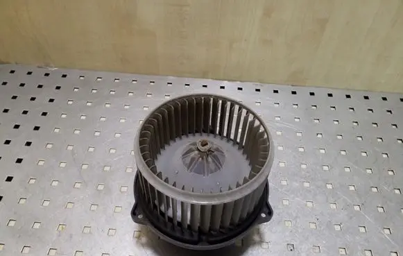 Mitsubishi Pajero Heater fan/blower 1940005093
