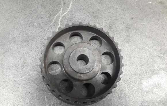 Volkswagen II LT Timing chain sprocket 074130111A