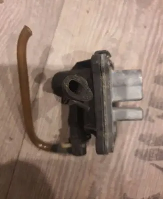 Mercedes-Benz C AMG W202 Fuel filter heater A6110700079
