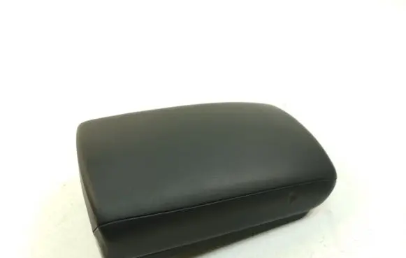 Nissan Qashqai Armrest 07B2404CB9