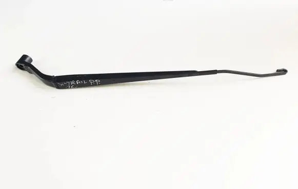 Nissan X-Trail T32 Front wiper blade arm
