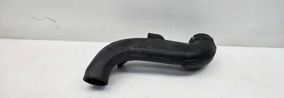 Opel Zafira B Intercooler hose/pipe 55561910 329788454