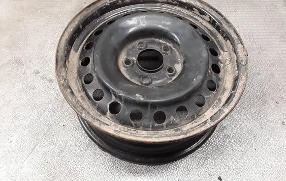 Nissan X-Trail T30 R16 spare wheel CN007