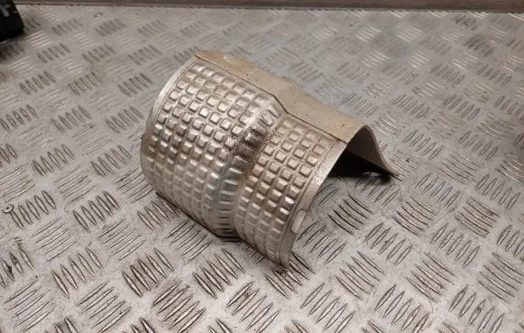 Audi Q3 8U Heat shield in engine bay 1K0407721G
