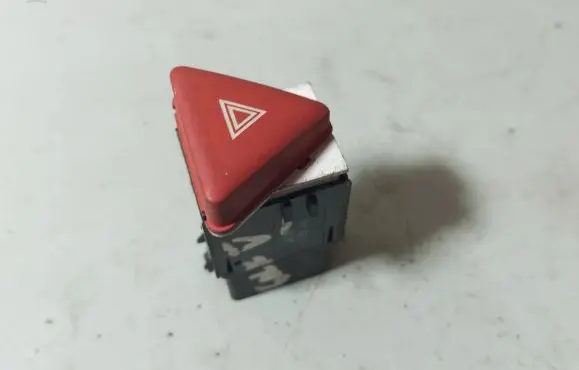 Volkswagen Golf V Hazard light switch 1K0953509A