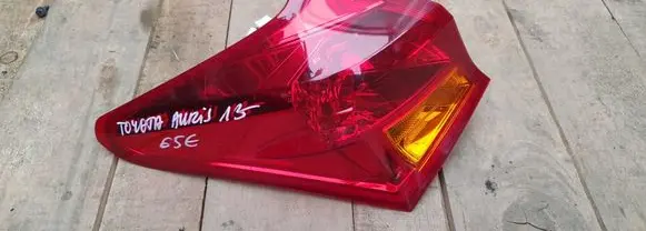 Toyota Auris E180 Rear/tail lights