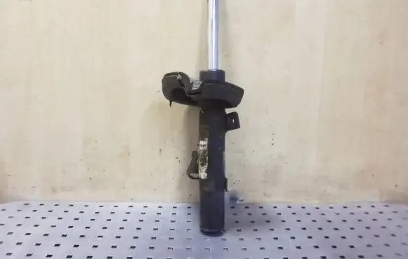Volvo V40 Front shock absorber/damper 31360945