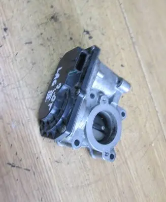 Renault Laguna III Electric throttle body valve 8200620254 00119 8200619046