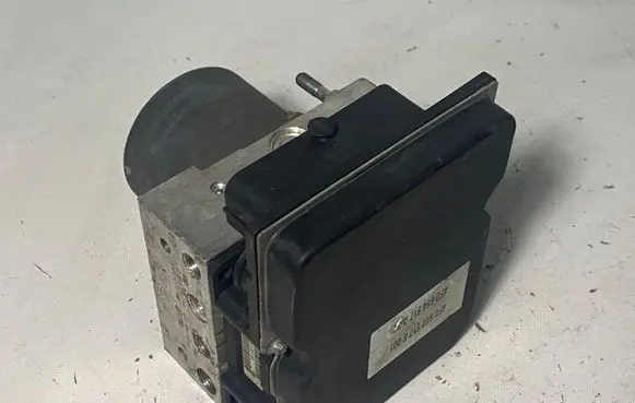 Audi A6 S6 C6 4F ABS Pump 4F0910517E 4F0614517A 0265234111