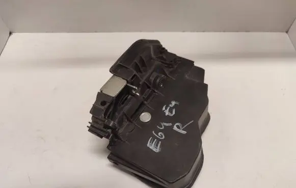 BMW 6 E63 E64 Front door lock 51217202146 51217059974 51214389474