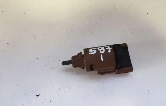 Audi A4 S4 B6 8E 8H Brake pedal sensor switch 3B0945511