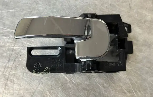 Nissan Qashqai Rear door interior handle 80671JD08449