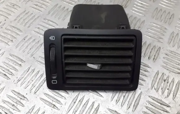 Peugeot 307 Dashboard side air vent grill/cover trim 9634499077