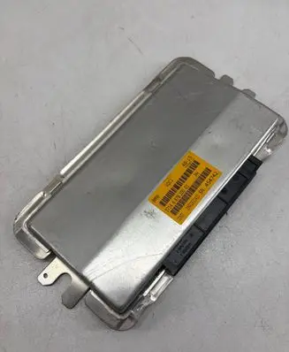 BMW M4 F82 F83 Suspension control unit/module 6878200 454742 75789011