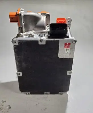 Skoda Superb B8 (3V) Battery control module 3V0915682A