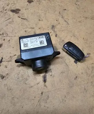 Audi A6 S6 C6 4F Ignition lock 4F0909131 4F0910131 0070
