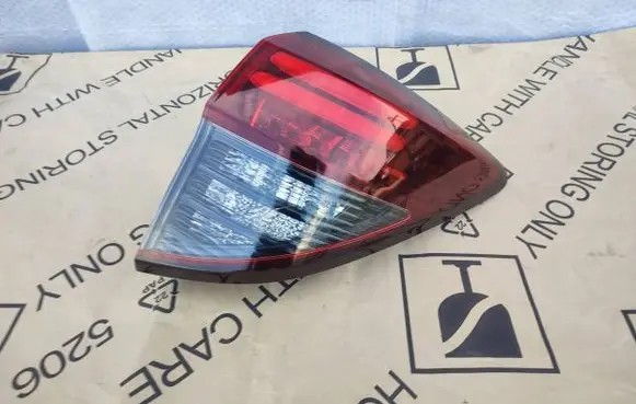 Honda HR-V Rear/tail lights 2206228P