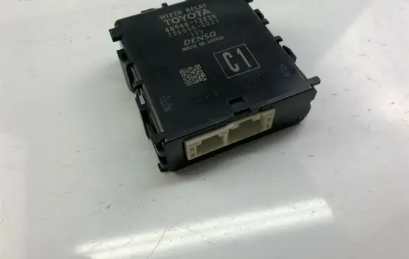 Toyota Avensis T250 Other control units/modules 8594012230 F569
