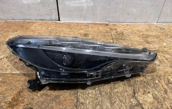 Toyota Corolla Cross Headlight/headlamp