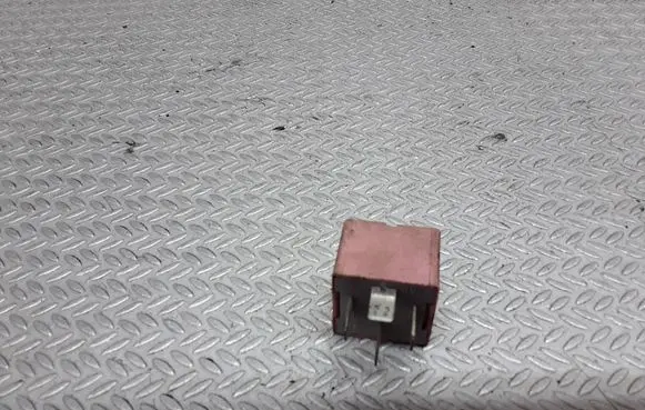 Renault Clio II Other relay 20240041