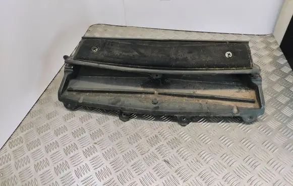 Opel Zafira C Air intake duct part 13301668